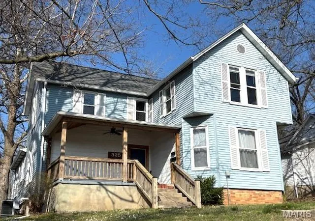 Homes for sale in Greenville, IL | 325 Prairie St, Greenville, IL 62246 | MLS# MIS26017788