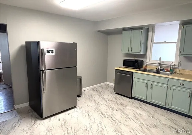 Homes for sale in Greenville, IL | 325 Prairie St, Greenville, IL 62246 | MLS# MIS26017788