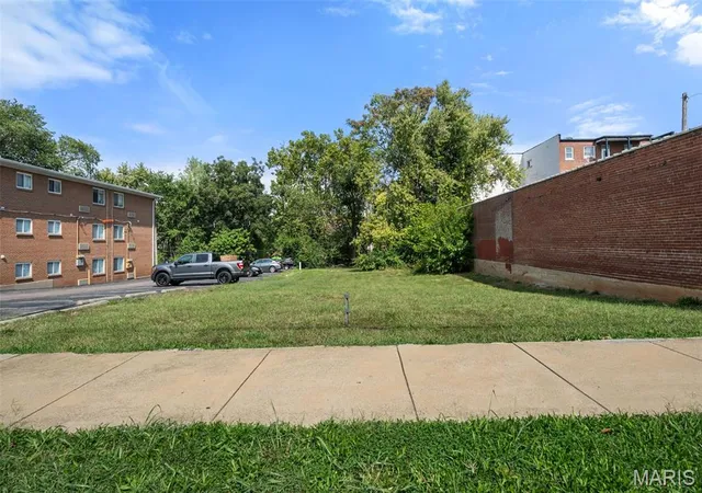Photo 4 of Land for sale at 7315 Wise Ave, Saint Louis, MO 63117 | MLS# MIS26017860 | Listing updated on 2026-03-29