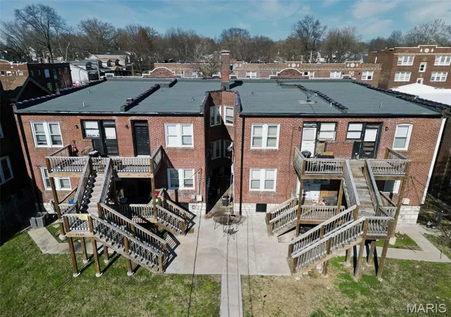 5th image of 3656 Bates St, Saint Louis, MO 63116 | MLS# MIS26017866