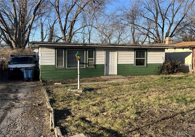 1st image of 7497 Rowles Ave, Saint Louis, MO 63135 | MLS# MIS26017896