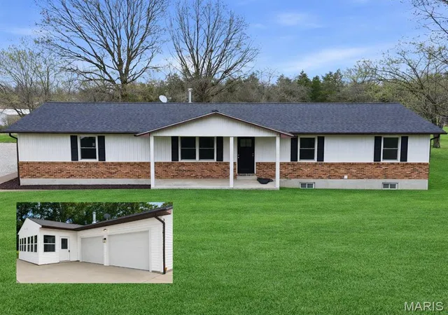 Homes for sale in Warrenton, MO | 31857 Cedar Trl, Warrenton, MO 63383 | MLS# MIS26017899