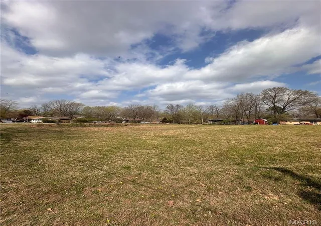 1st image of 000 Stucker Ln, Poplar Bluff, MO 63901 | MLS# MIS26018017