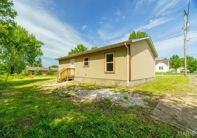 Homes for sale in Salem, MO | 709 S Carty St, Salem, MO 65560 | MLS# MIS26018033