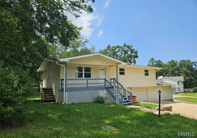 3rd image of 485 Skyview Dr, Ellington, MO 63638 | MLS# MIS26018063