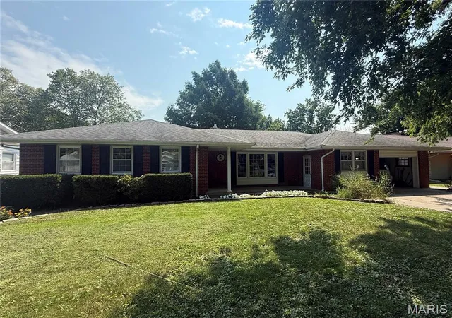 1st image of 707 S Cottage Grove, Kirksville, MO 63501 | MLS# MIS26018169
