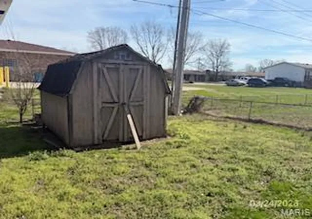 Homes for sale in Cahokia, IL | 1215 Julie Ave, Cahokia, IL 62206 | MLS# MIS26018206