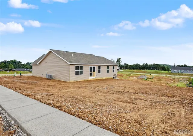 Homes for sale in Truesdale, MO | 380 Cumberland Ct, Truesdale, MO 63380 | MLS# MIS26018224
