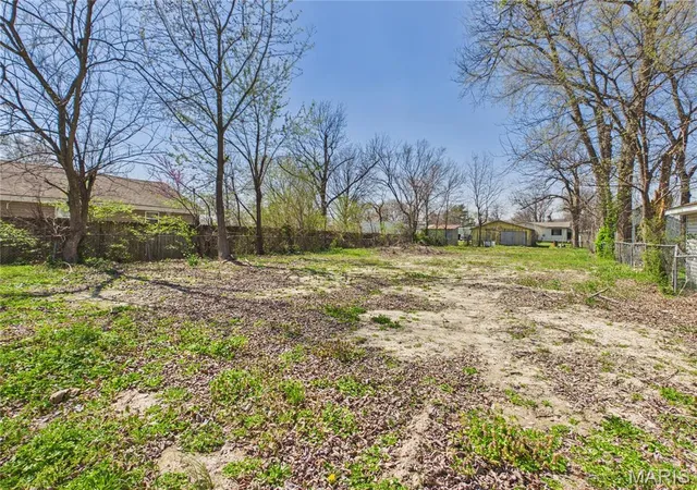 Homes for sale in Dexter, MO | 723 N Elm St, Dexter, MO 63841 | MLS# MIS26018263