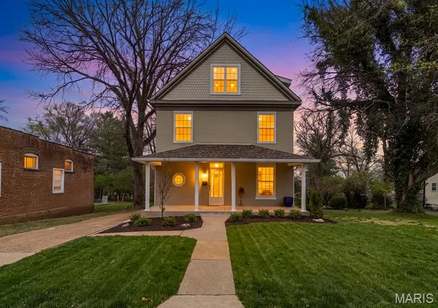 Homes for sale in St Louis, MO | 727 Marshall Ave, St Louis, MO 63119 | MLS# MIS26018382