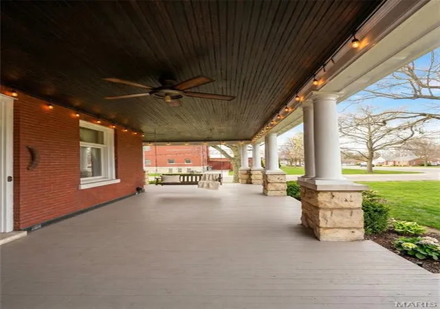 2nd image of 116 W Henry St, Staunton, IL 62088 | MLS# MIS26018487