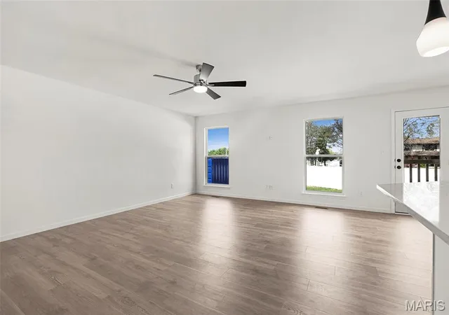3rd image of 43 Fairmount Grove Dr, St Peters, MO 63376 | MLS# MIS26018497