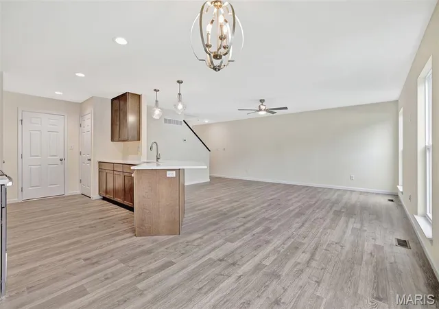 5th image of 41 Fairmount Grove Dr, St Peters, MO 63376 | MLS# MIS26018507