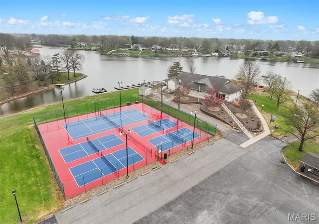 Homes for sale in Edwardsville, IL | 753 Boulevard De Cannes, Edwardsville, IL 62025 | MLS# MIS26018546