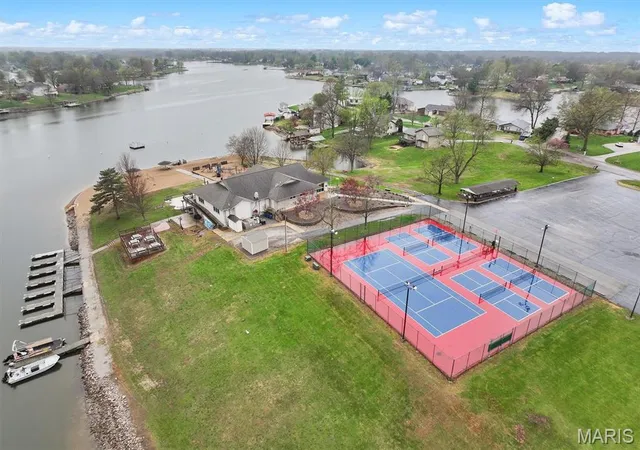 Homes for sale in Edwardsville, IL | 753 Boulevard De Cannes, Edwardsville, IL 62025 | MLS# MIS26018546