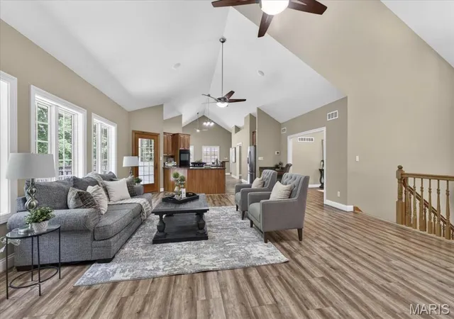 4th image of 18517 Gredan Ct, Wildwood, MO 63069 | MLS# MIS26018655