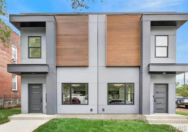Photo 1 of Townhouse for sale at 1415 Dodier St, Saint Louis, MO 63107 | MLS# MIS26018661 | Listing updated on 2026-10-19
