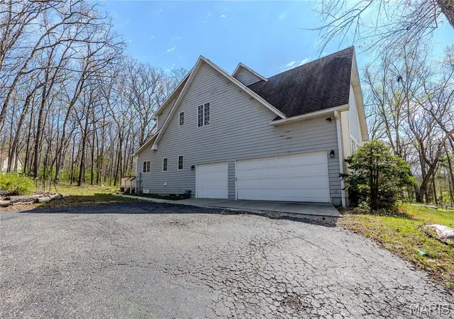 Homes for sale in Rolla, MO | 900 Country Lane, Rolla, MO 65401 | MLS# MIS26018714