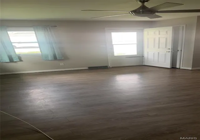 Homes for sale in Scott City, MO | 1403 Broadway St, Scott City, MO 63780 | MLS# MIS26018804