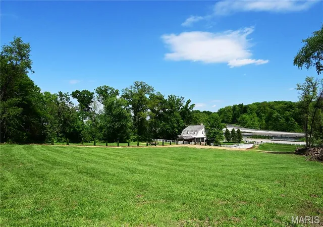 1st image of 63 S Woods Mill Rd, Chesterfield, MO 63017 | MLS# MIS26018882