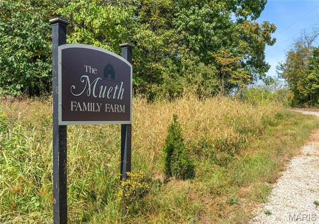 Homes for sale in Hermann, MO | 507 Leach Branch Rd, Hermann, MO 65041 | MLS# MIS26018927