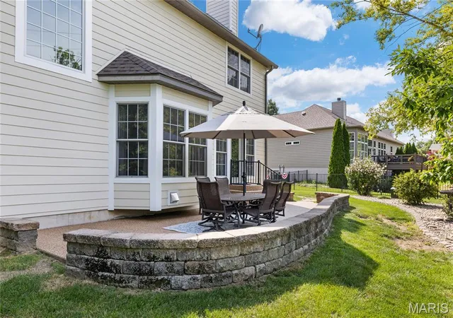 Photo 4 of Single family home for sale at 4046 Austin Dr, Saint Charles, MO 63304 | MLS# MIS26018966 | Listing updated on 2026-09-14