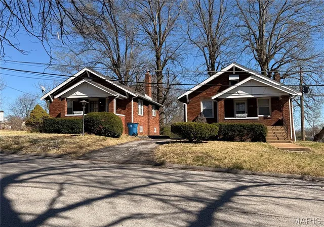 Homes for sale in Jennings, MO | 8312 Carl Ave, Jennings, MO 63136 | MLS# MIS26019080