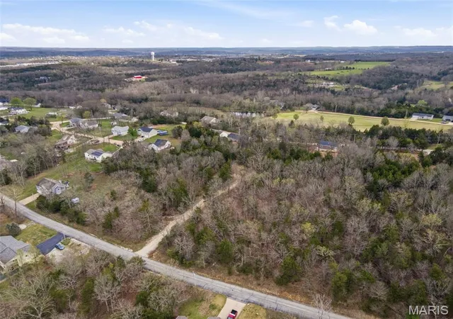 Photo 4 of Land for sale at 109 Lakeshore Dr, De Soto, MO 63020 | MLS# MIS26019095 | Listing updated on 2026-08-16