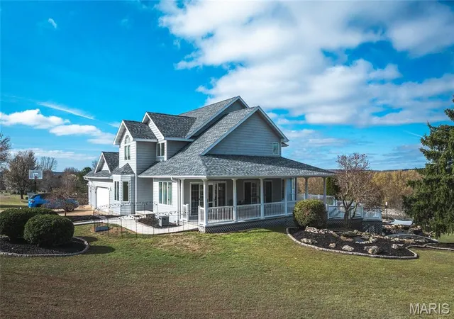 3rd image of 10605 Larson Ln, Rolla, MO 65401 | MLS# MIS26019147