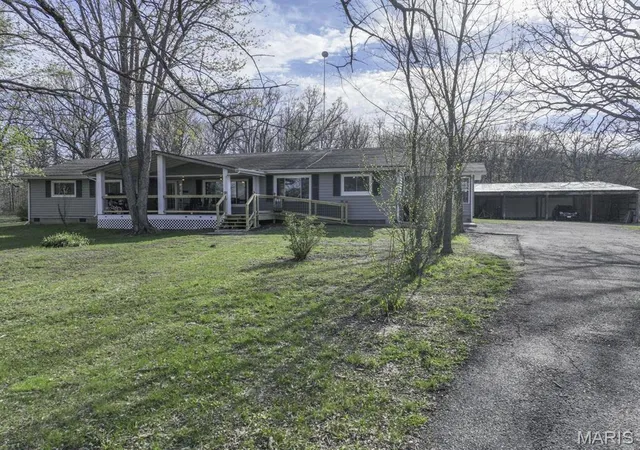 Photo 2 of Sale Pending at 2066 State Rd Jj Revised !!, Stoutland, MO 65567 | MLS# MIS26019265 | Listing updated on 2026-10-29