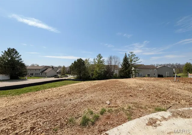 2nd image of 2 Quail Covey Ct, Wentzville, MO 63385 | MLS# MIS26019324