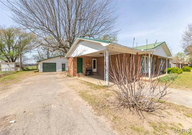 Homes for sale in Malden, MO | 39813 W Dorothy Dr, Malden, MO 63863 | MLS# MIS26019410