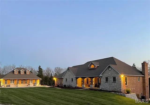 Homes for sale in Union, MO | 130 Valley Oaks Ln, Union, MO 63084 | MLS# MIS26019439