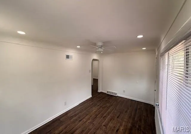 5th image of 10115 Toelle Ln, St Louis, MO 63137 | MLS# MIS26019463