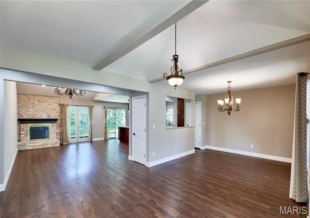 4th image of 14338 Millbriar Cir, Chesterfield, MO 63017 | MLS# MIS26019492