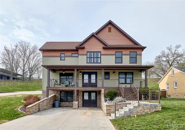 Homes for sale in Hermann, MO | 416 W 12th St, Hermann, MO 65041 | MLS# MIS26019512