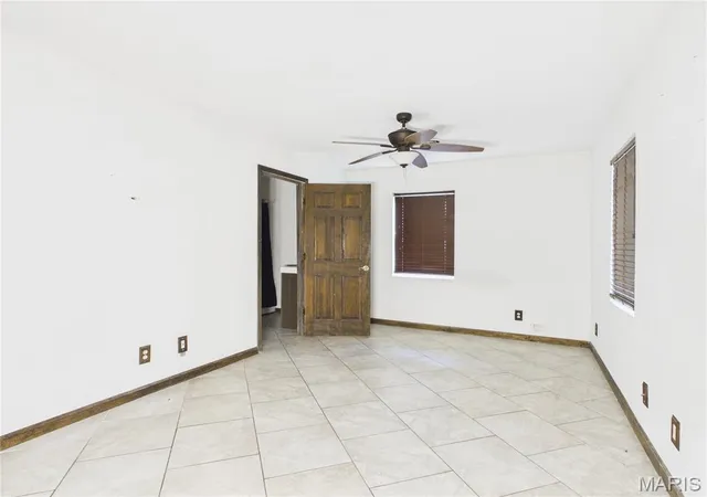 Homes for sale in Malden, MO | 503 Barrett Dr, Malden, MO 63863 | MLS# MIS26019559