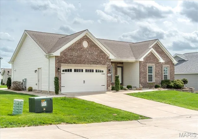Photo 1 of Sale Pending at 2906 Shirley Close Rd, Washington, MO 63090 | MLS# MIS26019581 | Listing updated on 2026-09-14
