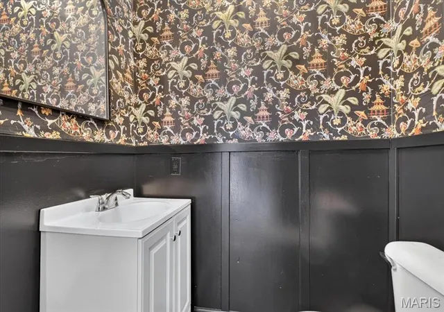 Photo 4 of Sale Pending at 2910 Osceola St, Saint Louis, MO 63111 | MLS# MIS26019587 | Listing updated on 2026-09-08