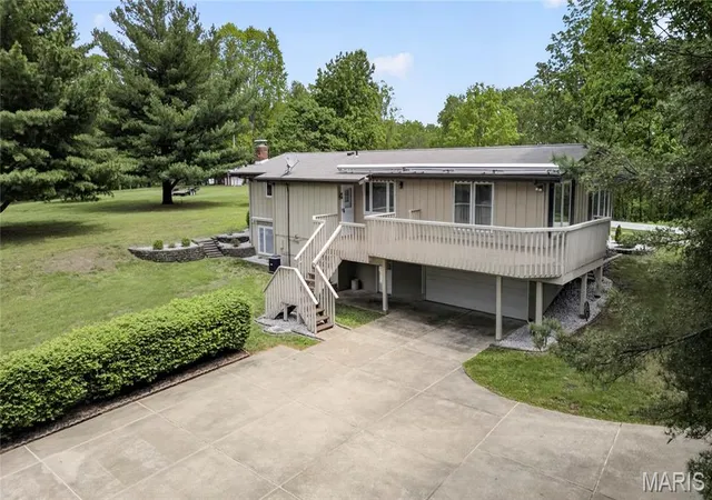 Homes for sale in Augusta, MO | 1001 Terry Rd, Augusta, MO 63332 | MLS# MIS26019653