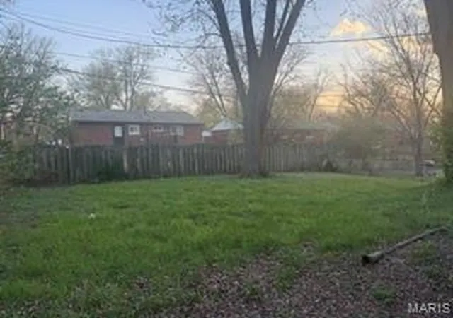 Photo 3 of Single family home for sale at 1144 June Ave, Saint Louis, MO 63138 | MLS# MIS26019657 | Listing updated on 2026-09-29