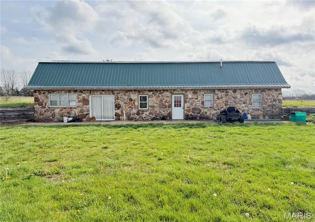 3rd image of 20542 Concord Rd, Salem, MO 65560 | MLS# MIS26019717