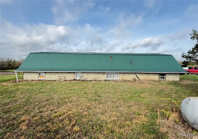 5th image of 20542 Concord Rd, Salem, MO 65560 | MLS# MIS26019717