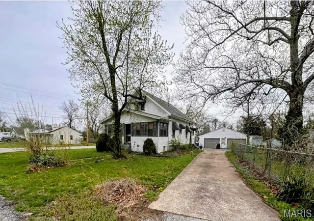 Photo 7 of Single family home for sale at 4074 Breckenridge Ln, Granite City, IL 62040 | MLS# MIS26019850 | Listing updated on 2026-08-31
