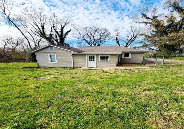 3rd image of 415 Forest St, Jackson, MO 63755 | MLS# MIS26019869