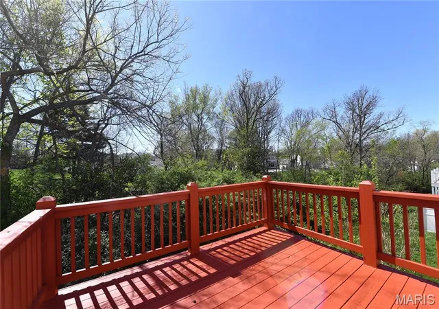 Homes for sale in Fenton, MO | 1712 Preston Centre Dr, Fenton, MO 63026 | MLS# MIS26019889