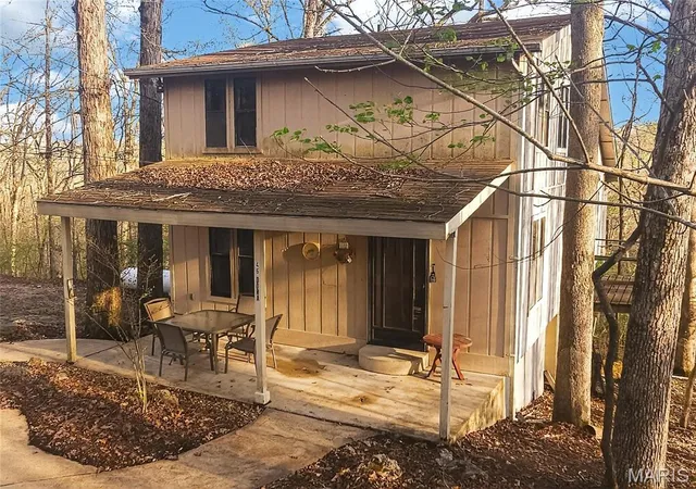 Photo 3 of Single family home for sale at 46 Dora Dr, Greenville, MO 63944 | MLS# MIS26019962 | Listing updated on 2026-09-04