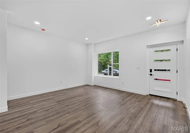 Photo 3 of Townhouse for sale at 1417 Dodier St, Saint Louis, MO 63107 | MLS# MIS26019989 | Listing updated on 2026-10-25