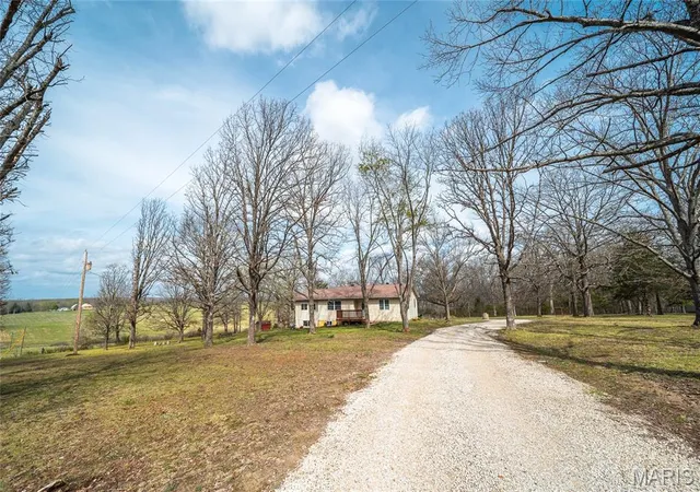 Homes for sale in St James, MO | 14301 County Road 2480, St James, MO 65559 | MLS# MIS26020065
