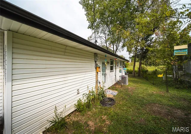 Homes for sale in Dixon, MO | 615 W 4th St, Dixon, MO 65459 | MLS# MIS26020074